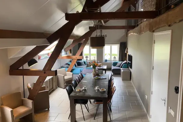 eetkamer appartement